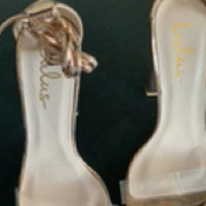 GOLDEN high heels 👠